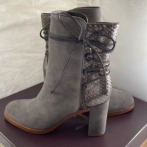 Johnston & Murphy ADLEY Lace Wrap Bootie